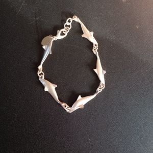 Cool Jewels Silver Tone Dolphin Bracelet